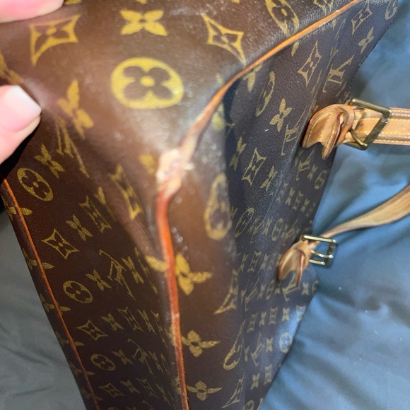 Louis Vuitton Multipi Cite shoulder bag Authentic - Picture 12 of 16